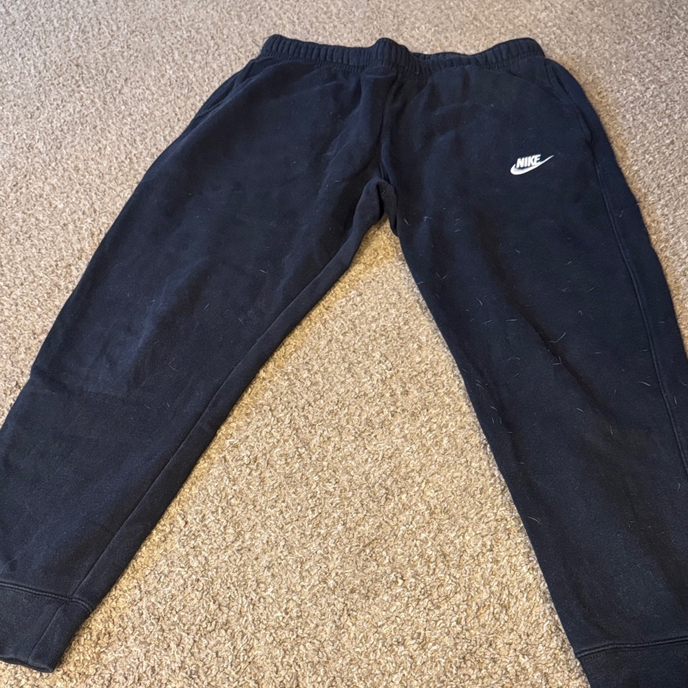 Nike Men’s Black Sweatpants